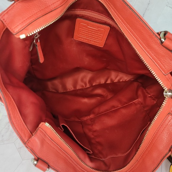 Coach Park Signature North South tote Vermillion Red leather - Picture 10 of 13